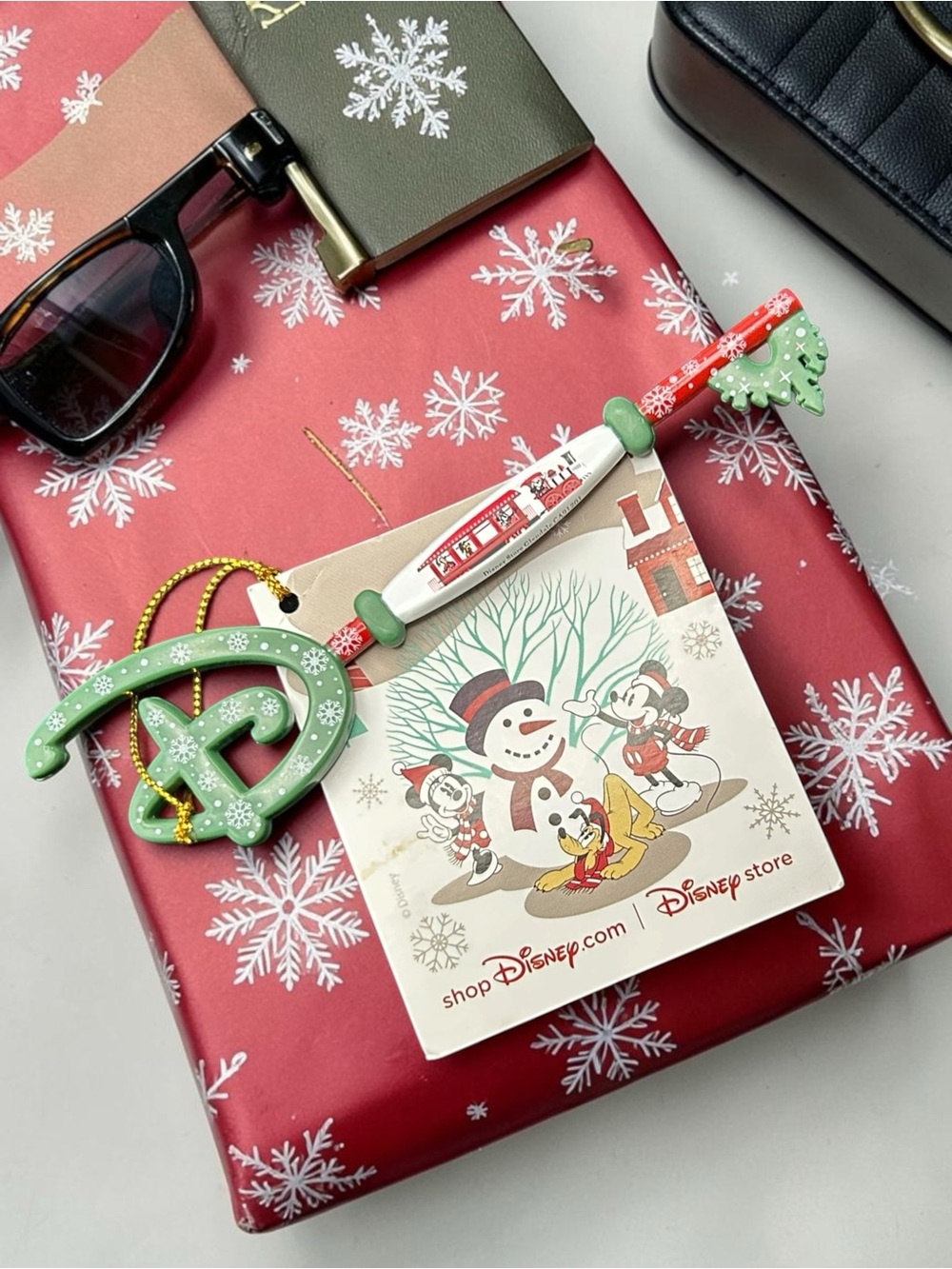 Disney Green and Red Holiday Key